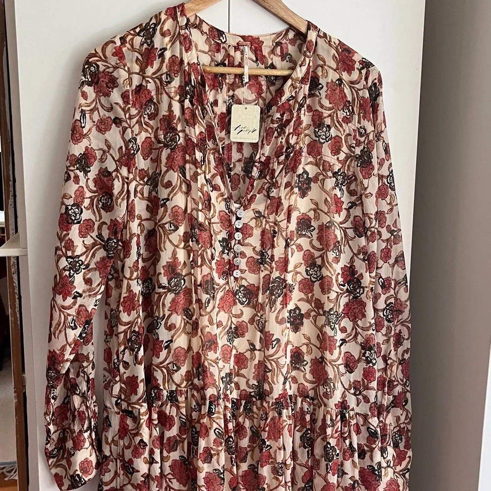 Free People Women’s See It Through Pleated Front Floral Maxi Dress Large NWT - Picture 7 of 16